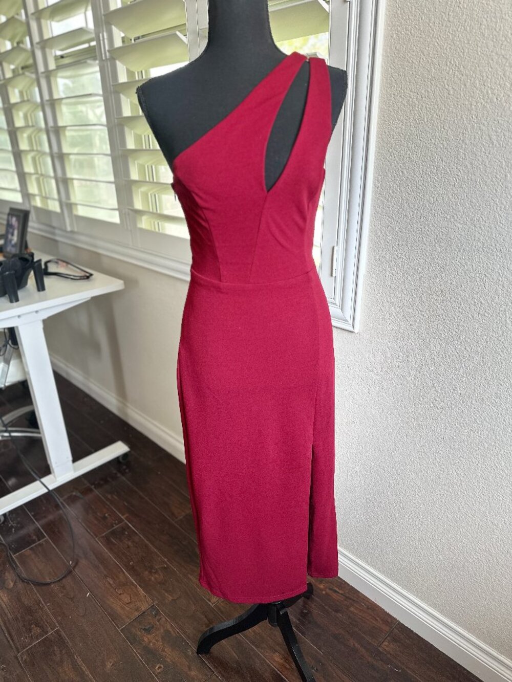 Lulus Burgundy One Shoulder Midi Dress